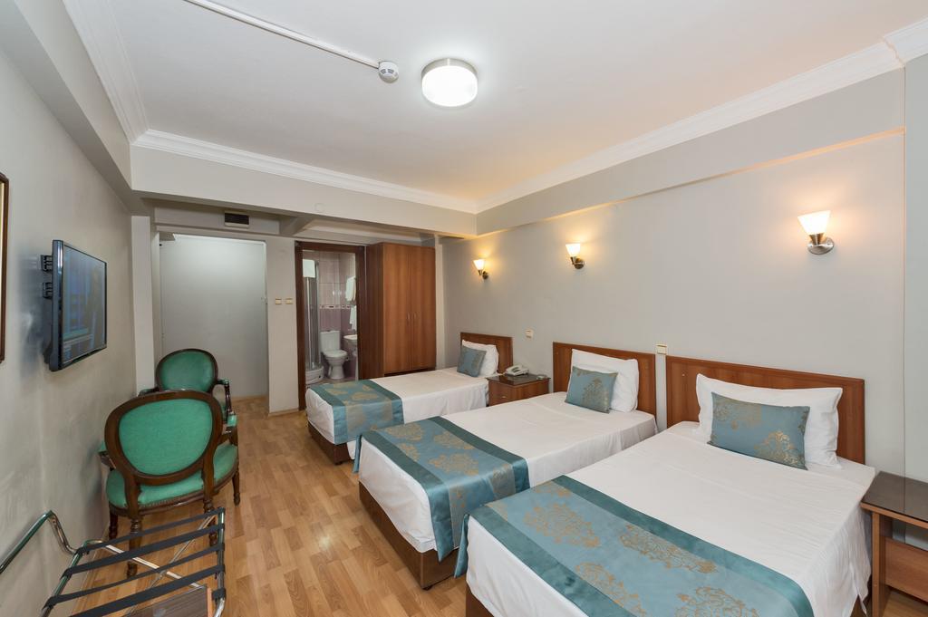 Beyaz Kugu Hotel อิสตันบูล ภายนอก รูปภาพ
