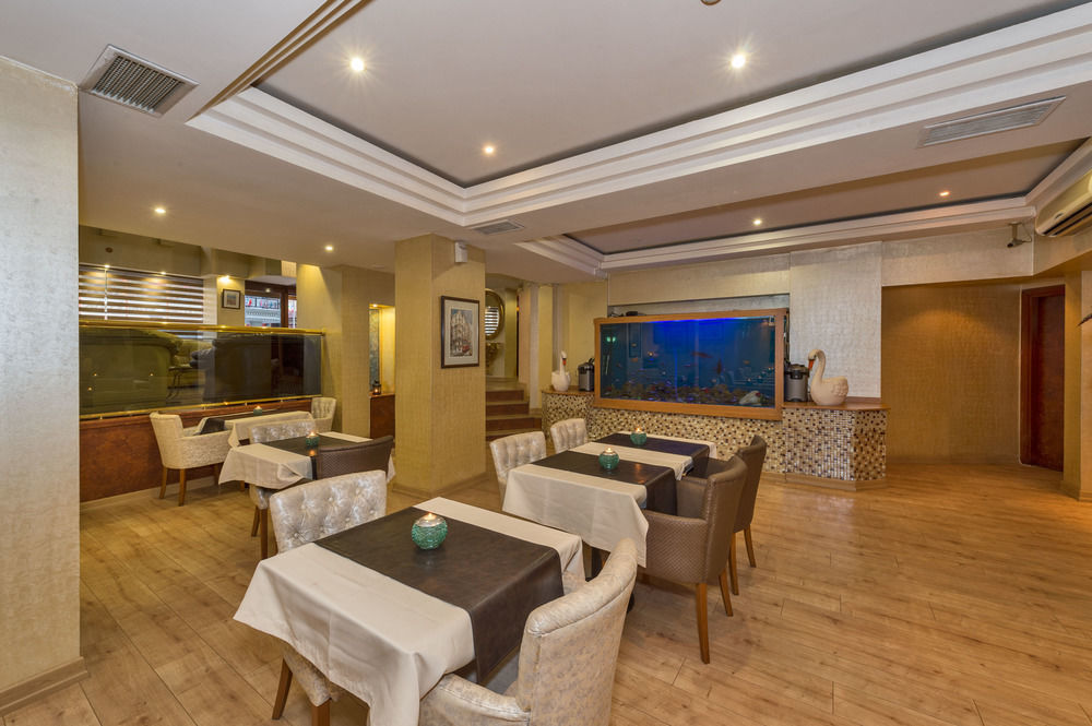 Beyaz Kugu Hotel อิสตันบูล ภายนอก รูปภาพ